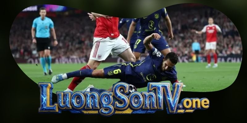 Tấn Công Bóng Bổng: Vũ Khí Tạo Áp Lực Vòng Cấm